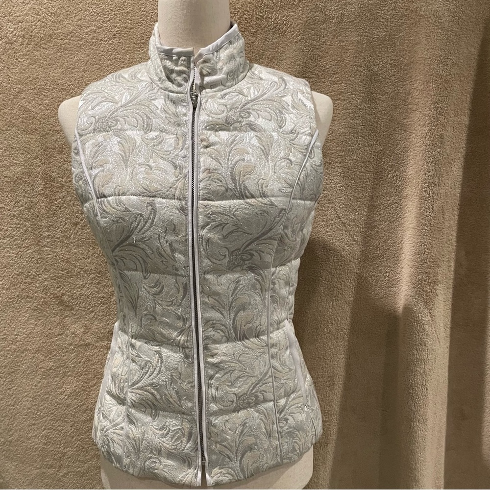 White House Black Market Women’s  XXS White/Silver Sparkle/Cream Quilted Vest